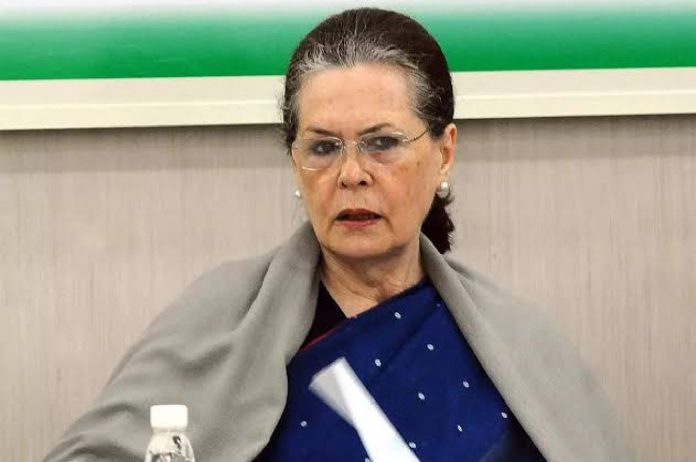 Sonia Gandhi accuses Centre of avoid Inida-China clash discussion