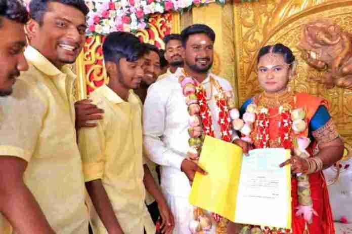 cricket, bride signs contract, wedding, madurai, tamil nadu