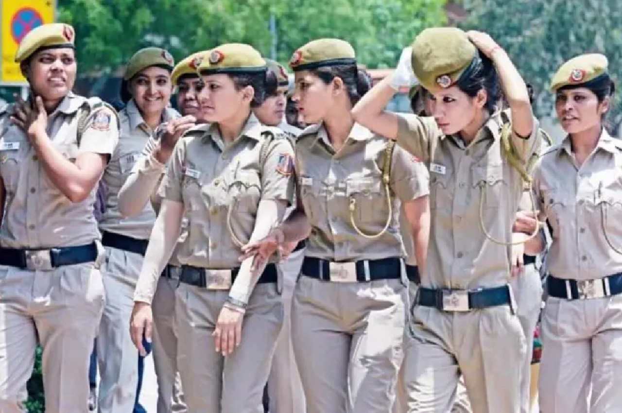 Delhi Police Woman