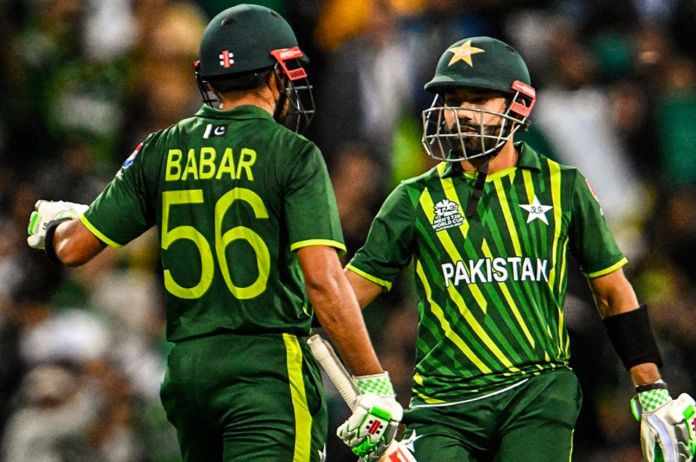 Pakistan reach final