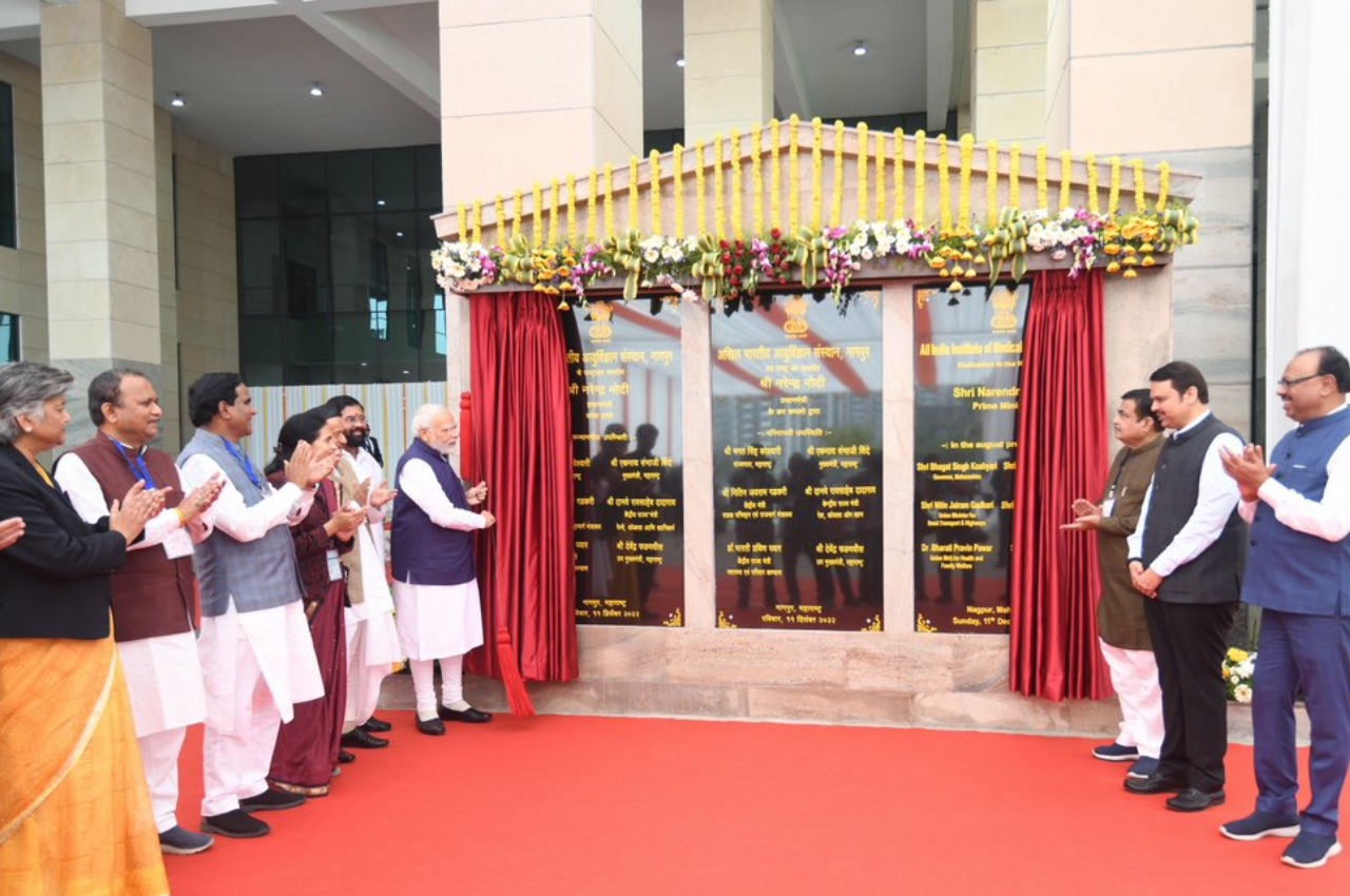 PM Modi dedicates AIIMS Nagpur to India