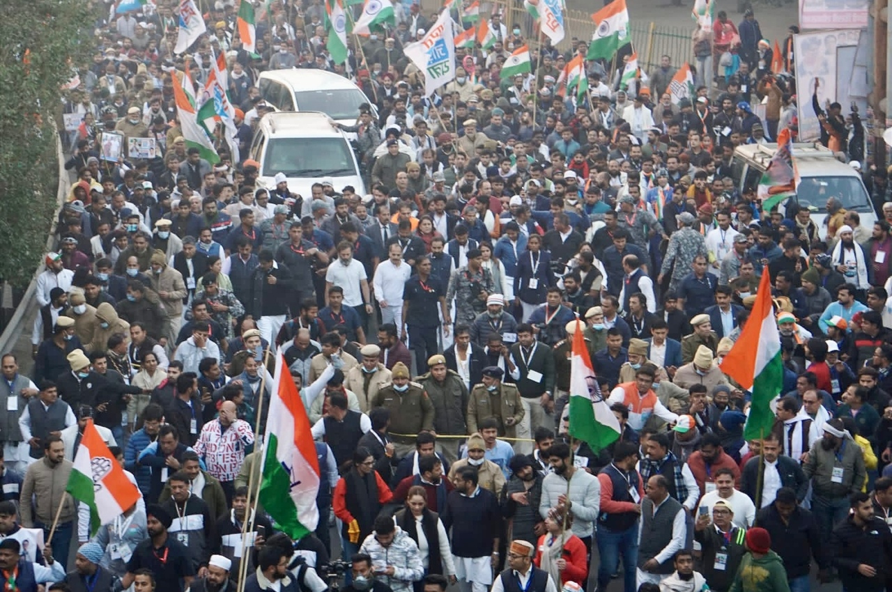 Bharat Jodo Yatra reaches Srinagar, Flag hoisting at Lal Chowk