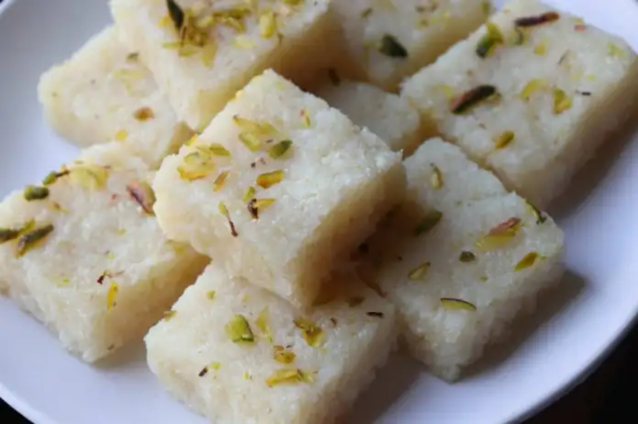 Coconut Barfi Want To Make Sweets On Holi Try This Unique Recipe   Coconut Barfi Recipe 