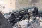 Army vehicle fall into gorge in jammu and Kashmir