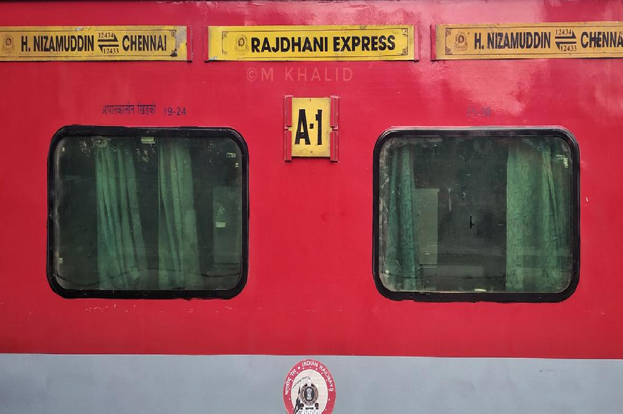 rajdhani express chennai to delhi travel time