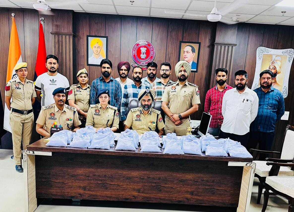 Punjab Police arrest drug Paddler