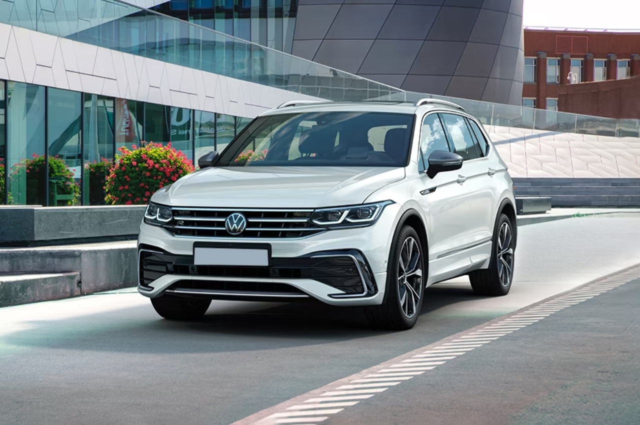 2023 Volkswagen Tiguan launched with THESE amazing features at THIS price!