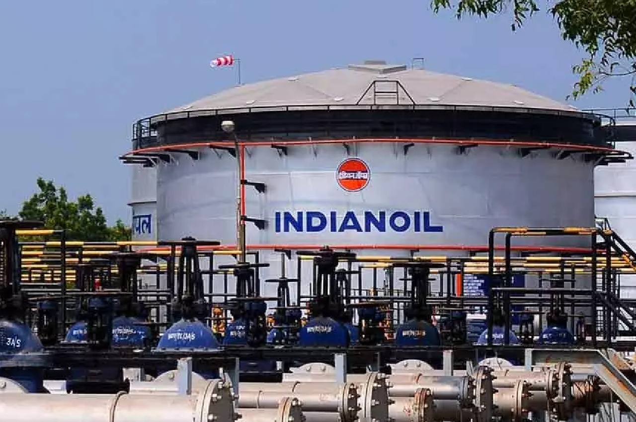 Net profits of Indian Oil hiked by 52 per cent.