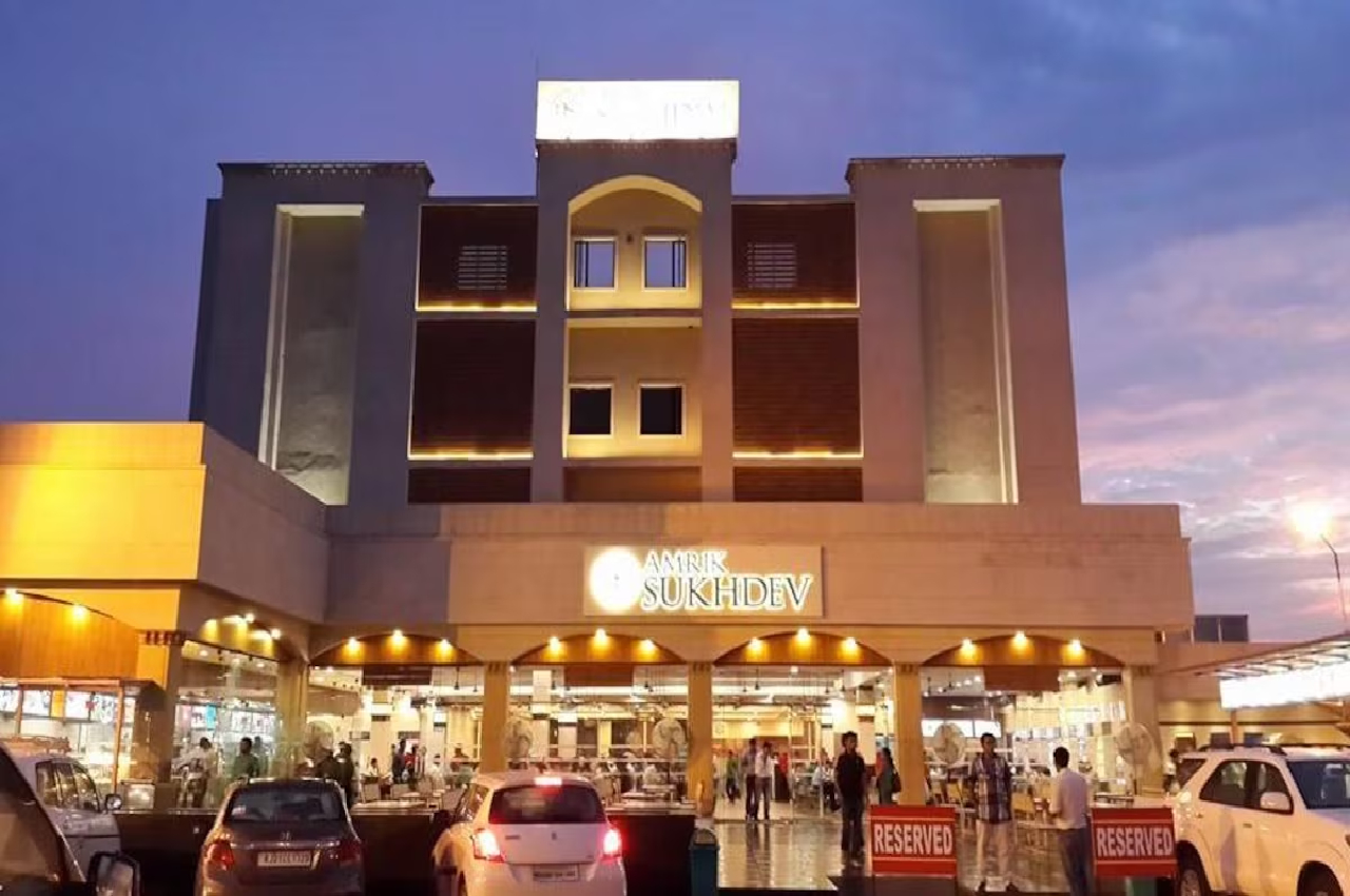 Amrik Sukhdev Dhaba' in Murthal