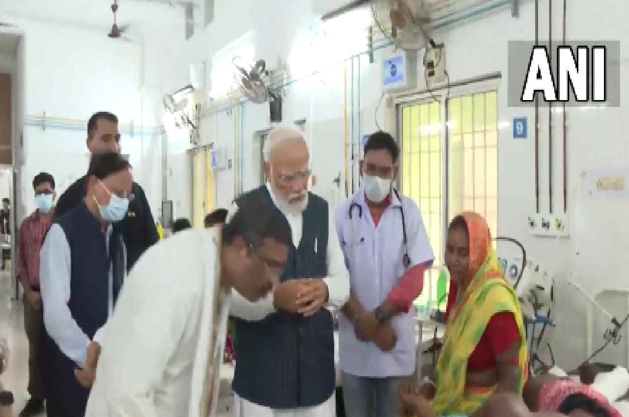 PM meets injured at Balsor Hospital