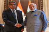 Pm Modi meets eminent personalities in US