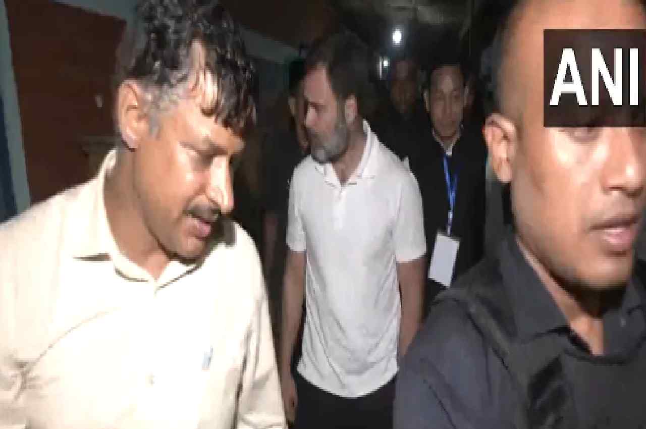 Rahul Gandhi in Relief Camp in Imphal
