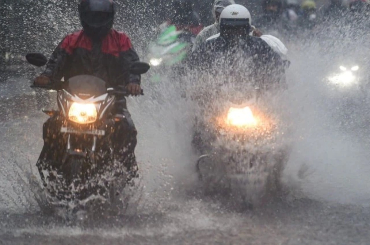 Bike tips for rainy weather Keep your bike safe and worryfree with