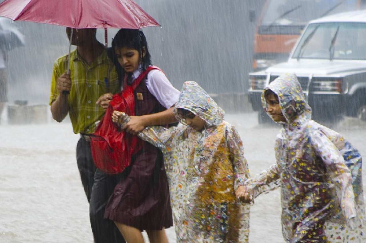 Kejriwal announces day off for Delhi schools amid incessant rainfall