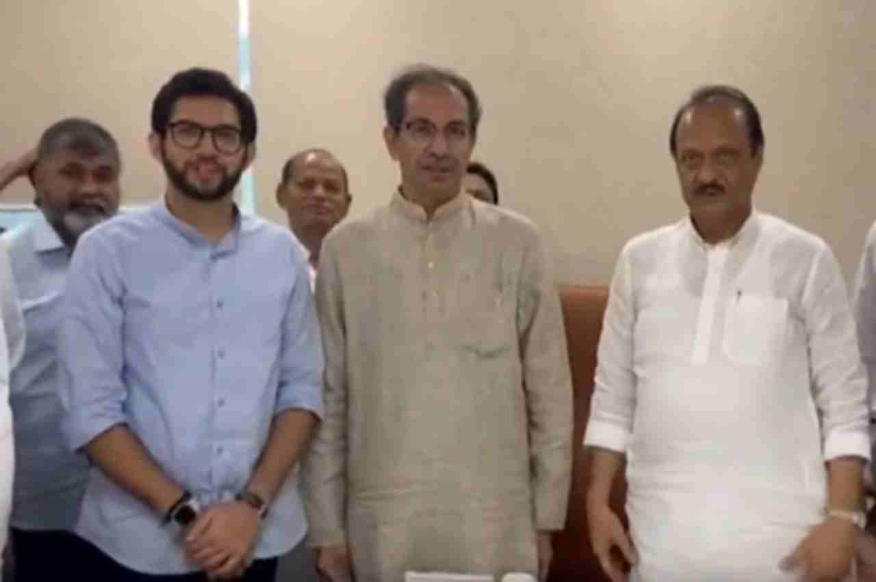 Uddhav Thackeray Ajit Pawar Opposition meet