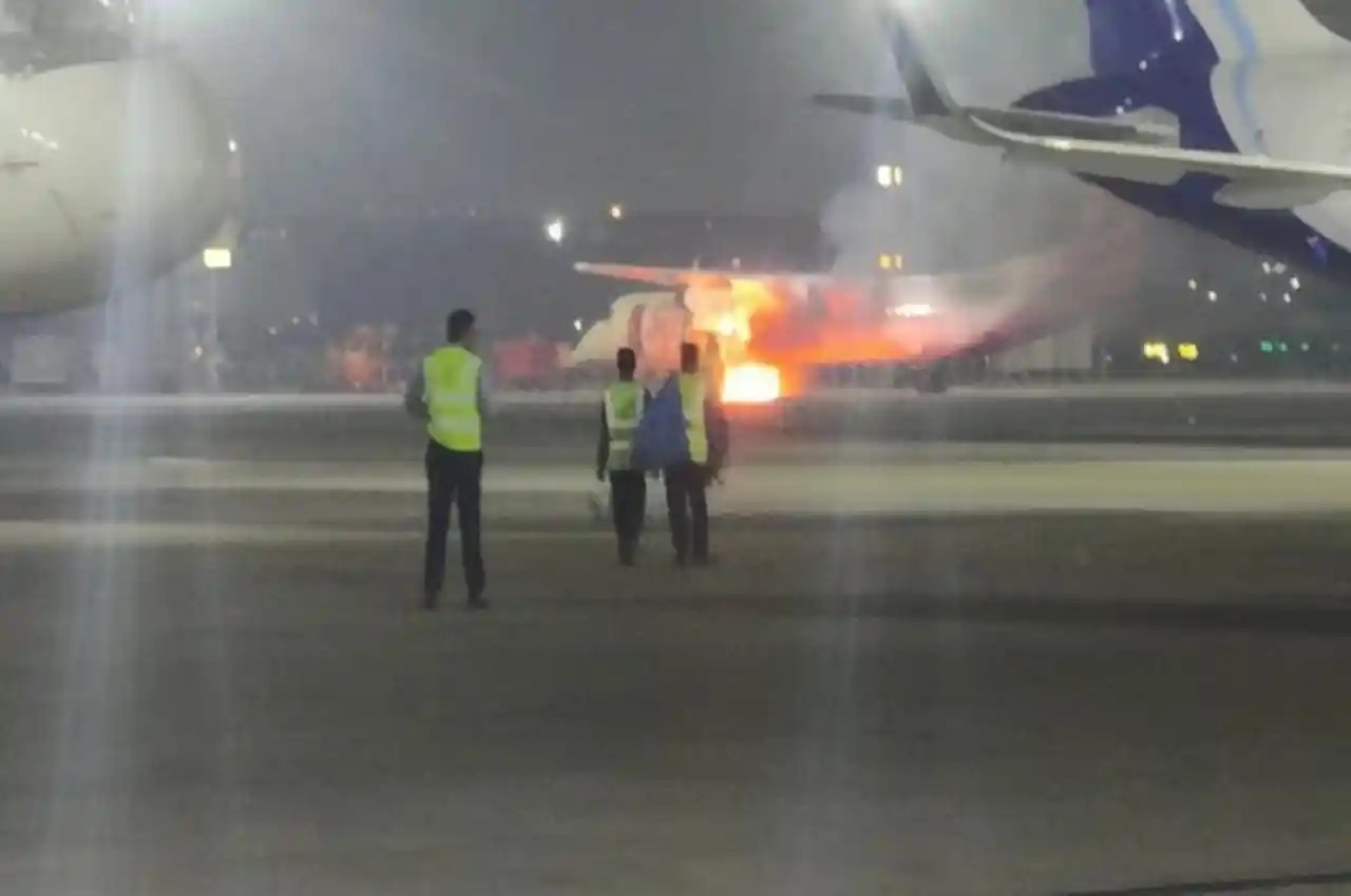 SpiceJet aircraft catches fire