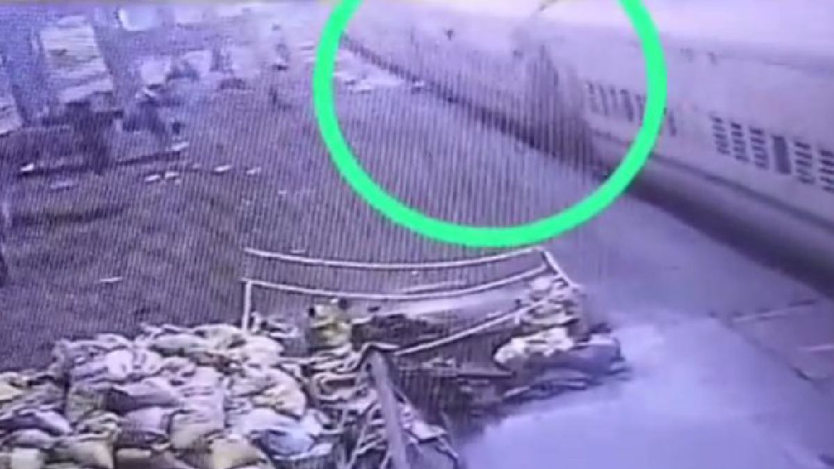 Kasara railway station video