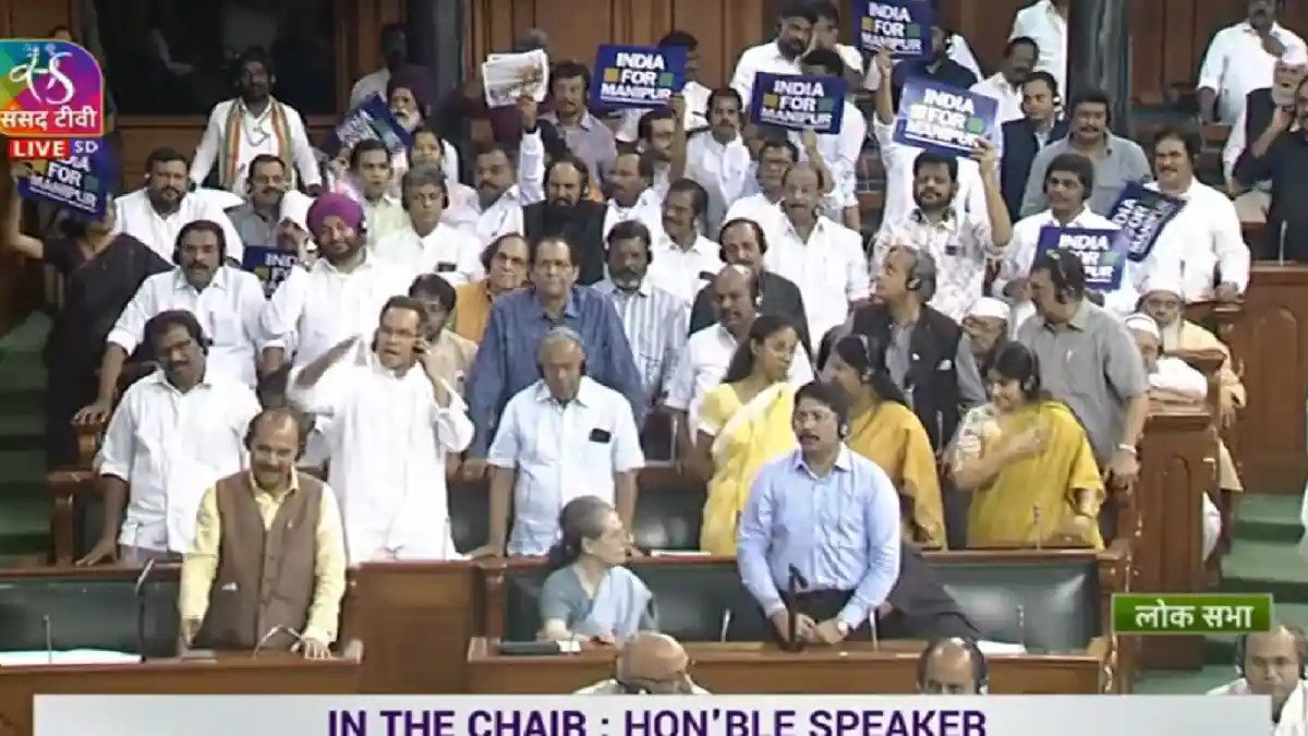 Opposition parties stage walkout in the middle of PM Modi's speech