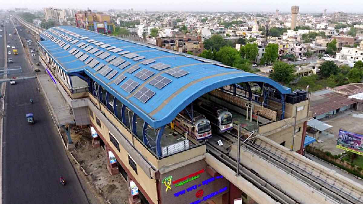 Delhi Metro (Photo Credit: ANI File)