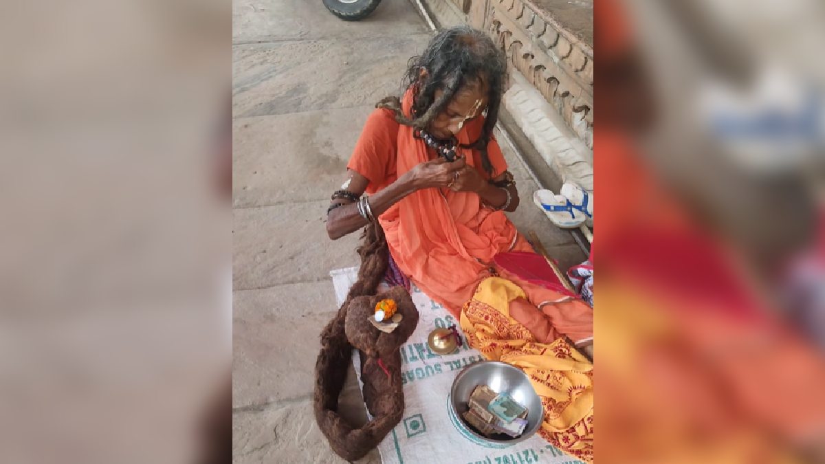 Varanasi Dreadlock Woman (Photo Credit: Instagram/meriyamunaji)