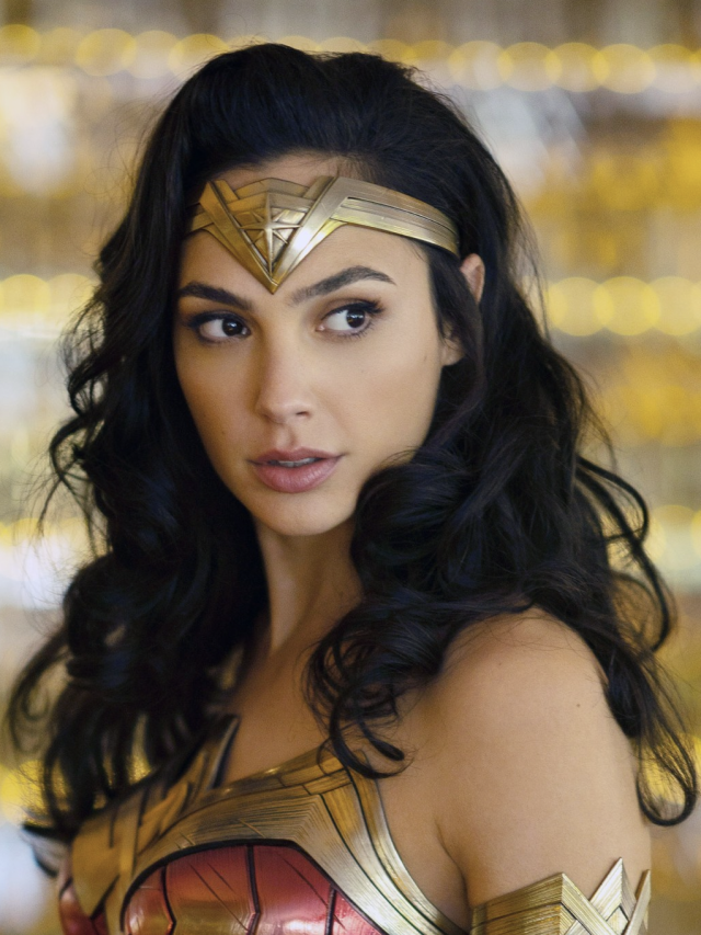 Top 10 Hottest Actresses In The World - News24