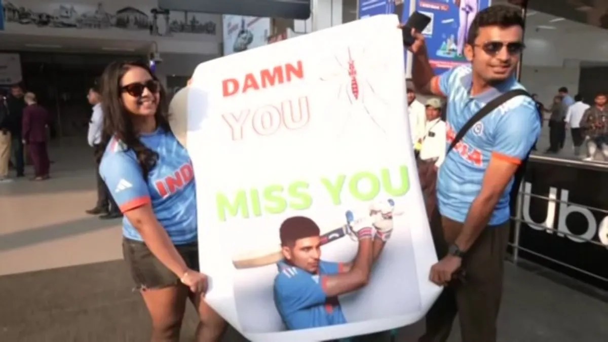 "Damn You Mosquito": Shubman Gill fan