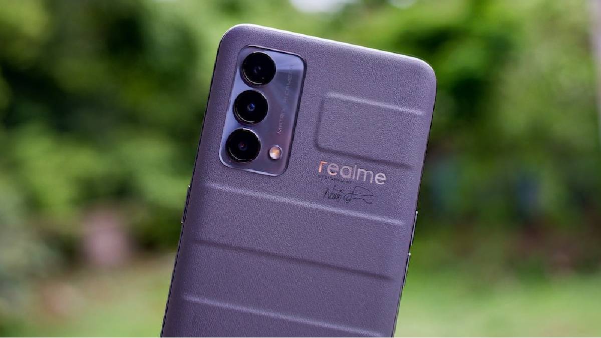 Realme Christmas sale is live: check out deals on Realme 11 Pro 5G, Narzo  60 Pro and more