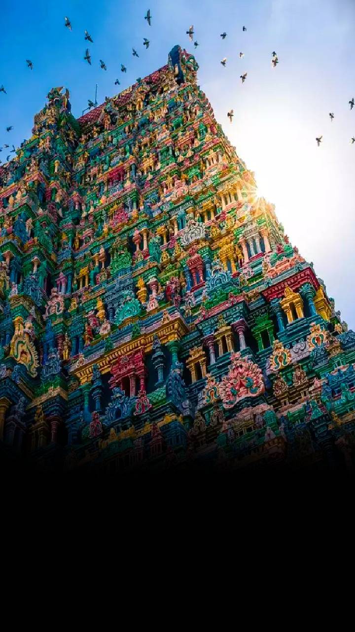 Meenakshi Temple in Madurai, India Stock Photo by ©Byelikova 121277824