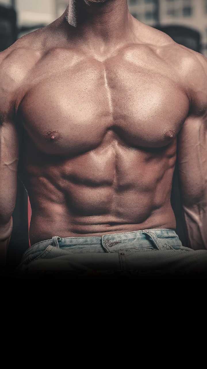 The Ultimate Lower Chest Workout: 7 Exercises For Definition + Strength