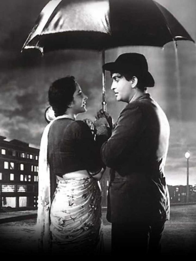 Must Watch: 7 Classic Bollywood Films From The Black And White Era - News24