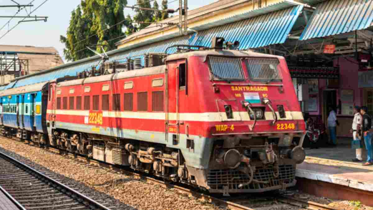 Holi Special Trains_ Know Timing, Fare, And Route Plan