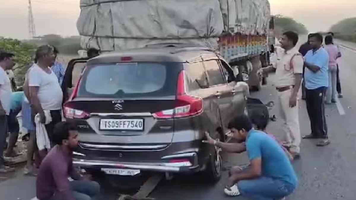 Telangana: 6 Killed Including Infant As Car Rams Parked Truck