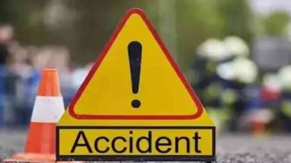 Uttar Pradesh: 6 Dead, 20 Injured After Truck Collides With Bus
