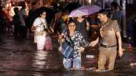 Delhi-NCR: 5 dead, schools closed, roads waterlogged, flights diverted, severe traffic disruptions.