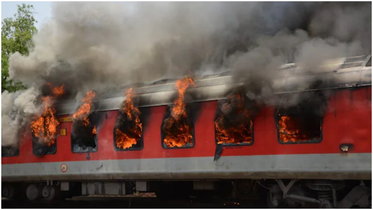 Train Burn in Vishakhapatnam Railway station