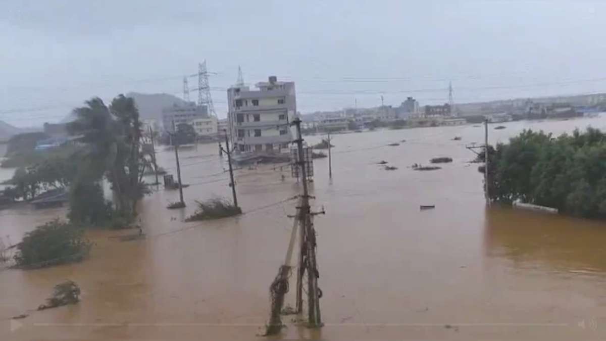 Telangana: Nine Dead As Heavy Rains Batter State, CM Holds Emergency Review