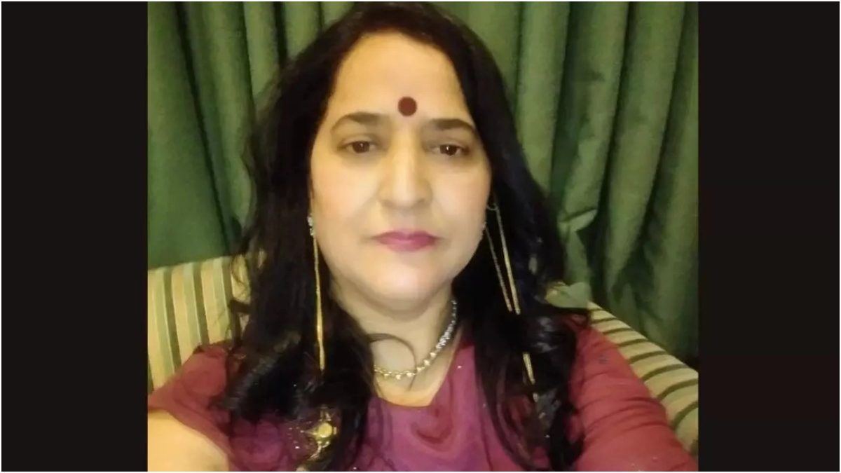 Daisy Raina Kashmiri Pandit To Contest J&K Assembly Polls