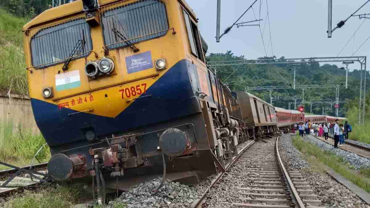 Lokmanya Tilak Express