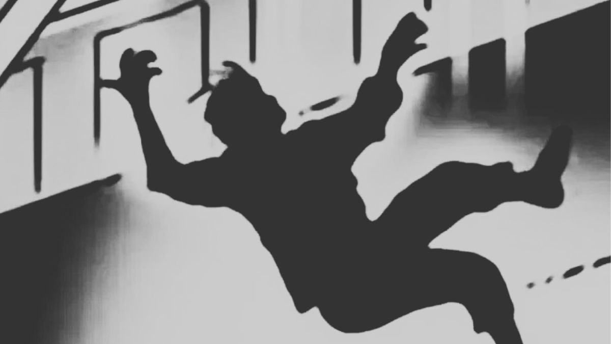 Tamil Nadu: 19-Year Old Claims To Possess ‘Superpowers’, Jumps Off Fourth floor – What Happened Next?