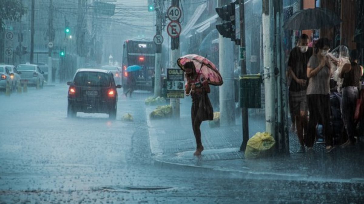 IMD Weather Update: Heavy Rain Predicted In Kerala, Delhi’s AQI In Poor Category