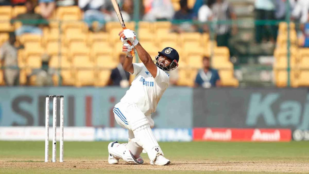 Rishabh Pant hits 107m jaw-dropping six