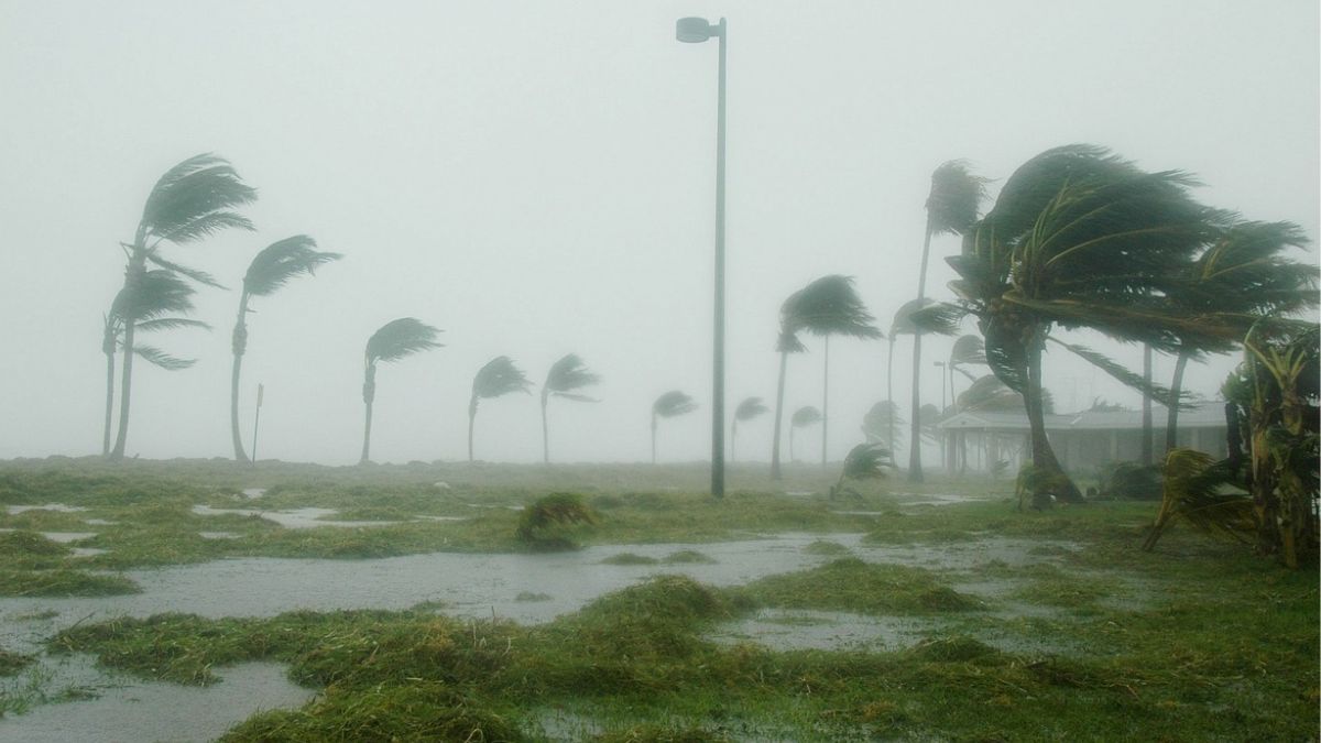 US: 14 Dead As Hurricane Milton Wreaks Havoc In Florida, President Biden And VP Kamala Extend Help