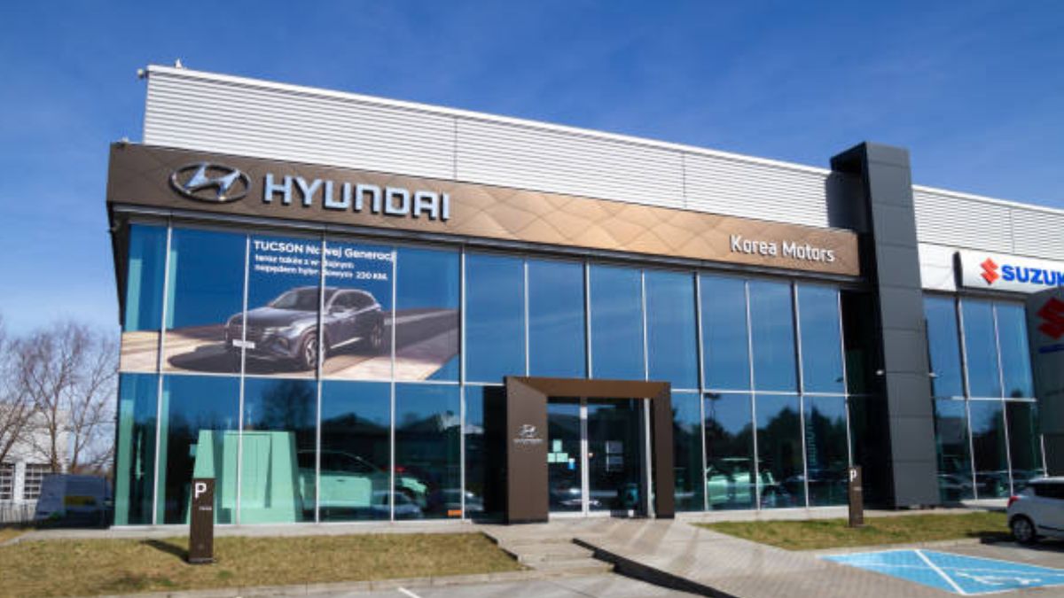 Hyundai IPO Listing Day