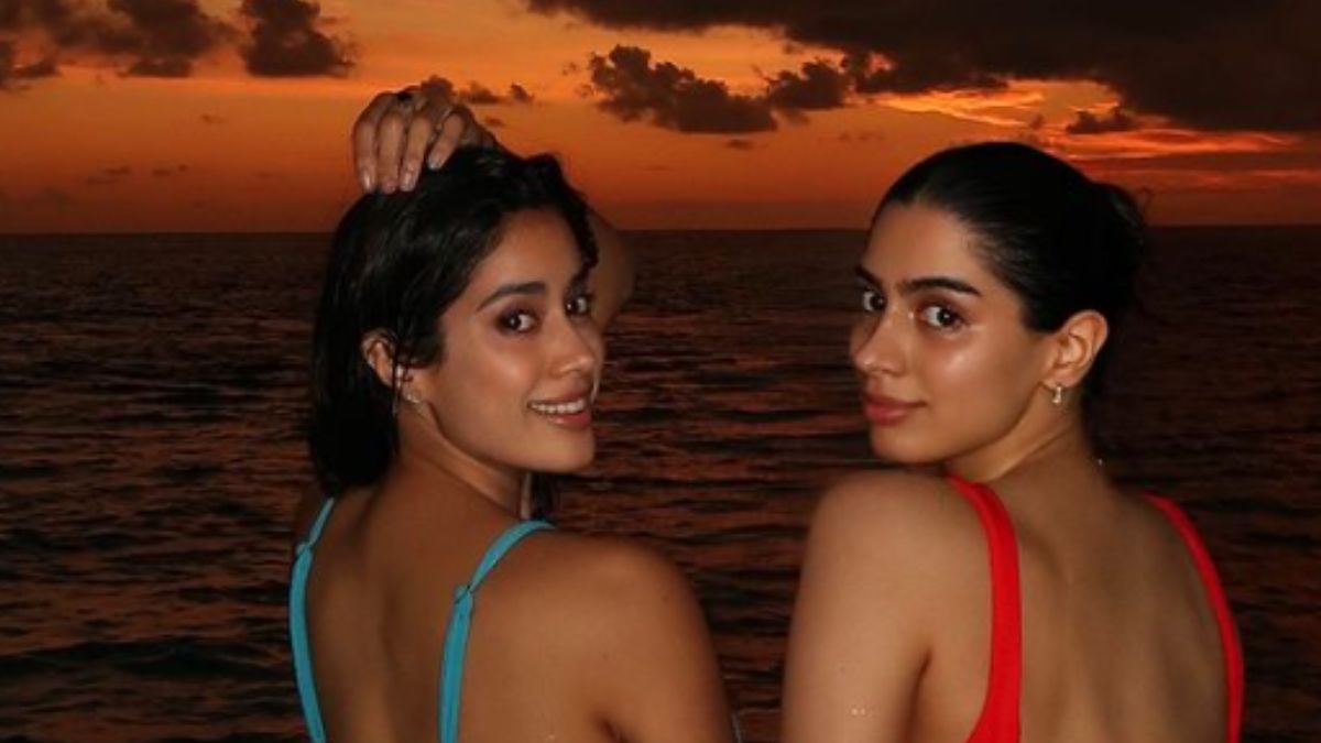 Janhvi and Khushi Kapoor