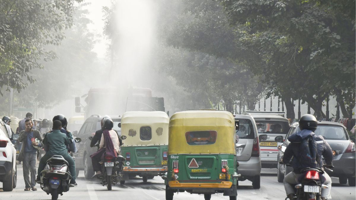 Delhi Pollution: AQI Drops To 'Very Poor', CAQM Eases GRAP Norms; Schools To Conduct Classes In Hybrid Mode