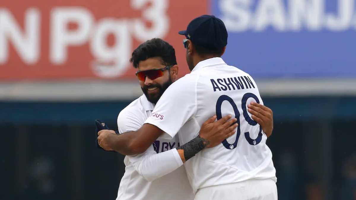 Ravindra Jadeja and Ravichandran Ashwin have been left out from 1st Test against Australia