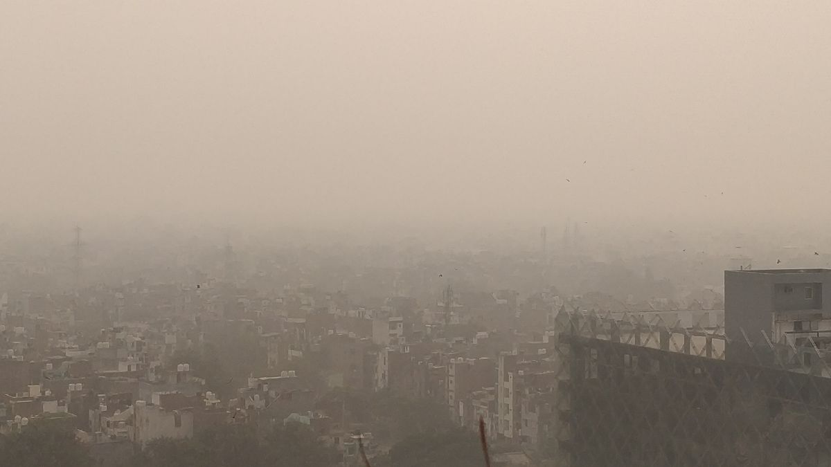 Delhi Air Pollution: Centre Announces Staggered Work Timing For Govt Employees; Check Details