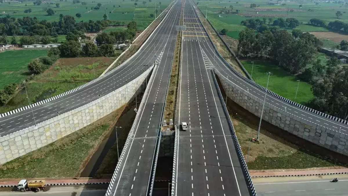 Good News! Bengaluru-Mangaluru High-Speed Expressway To Cut Travel Time By 7-8 Hours; Deets Inside