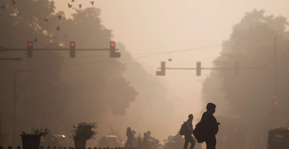 Delhi's Air Quality Deteriorates: GRAP-IV Meeting Delayed, Gopal Rai Blames Officials' Negligence