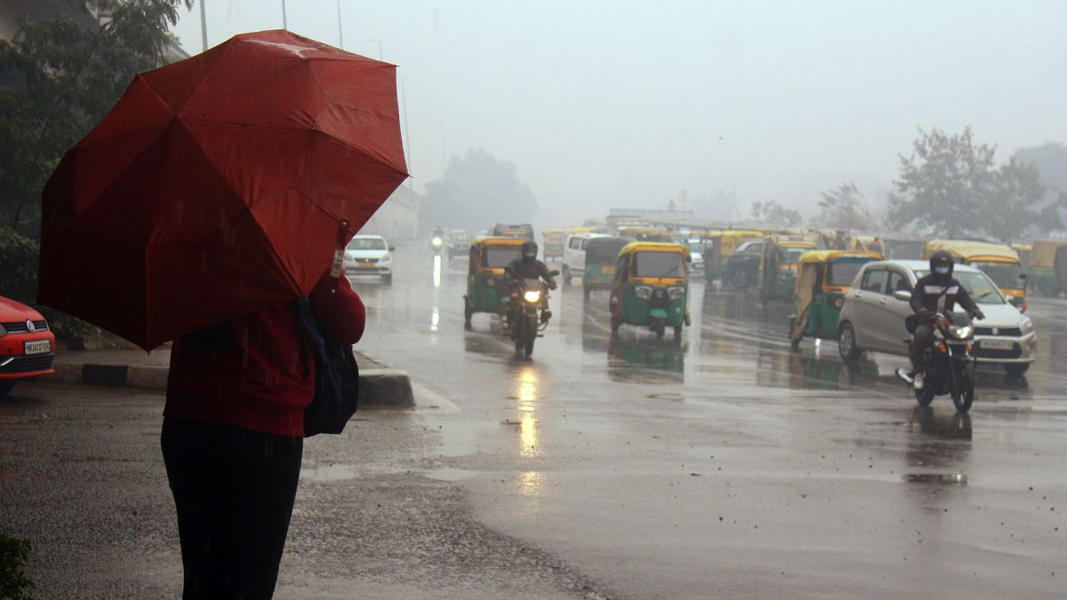 IMD Weather Alert: Rain To Lash Delhi, Uttarakhand, Snowfall In Western Himalayan; Check Forecast For Other Regions